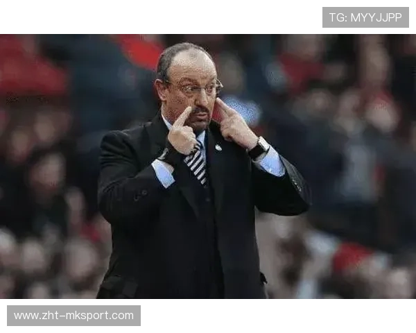 俱乐部管理层博弈导致换帅风波，内幕复杂