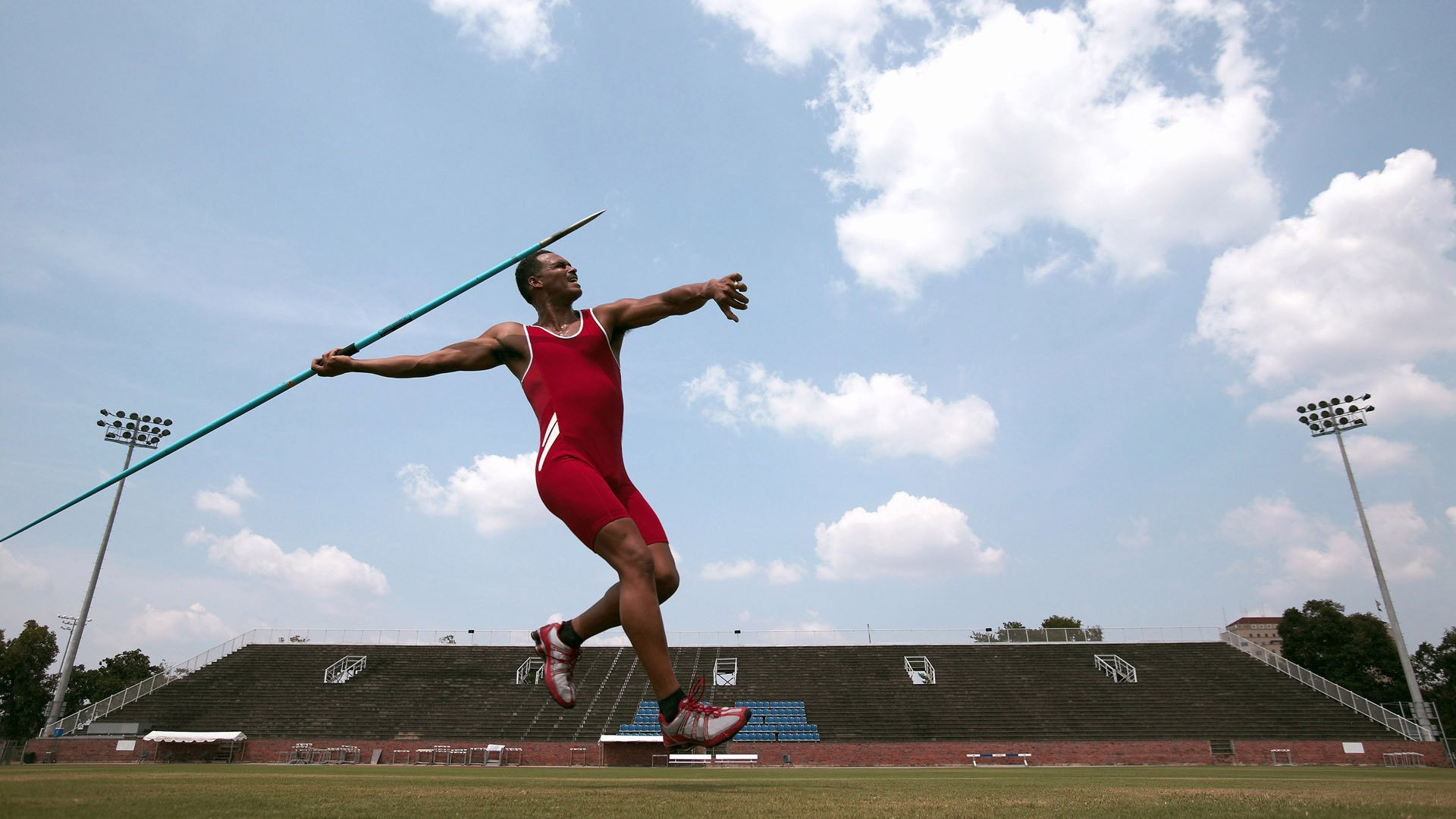 MK体育互动-女子仰泳表现稳定，后程冲刺亮眼，女子仰泳的世界纪录